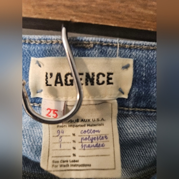 L'AGENCE Distressed Jeans - Picture 2 of 4